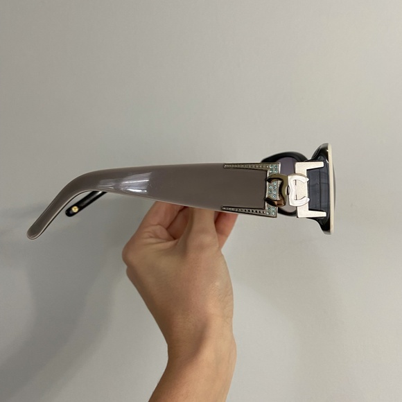 Rare Vintage Chanel Sunglasses - Picture 4 of 11